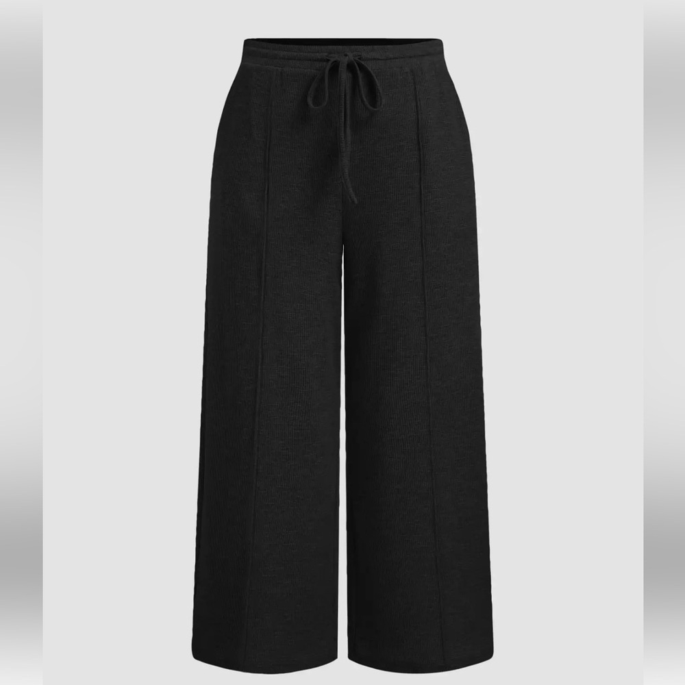 Black Wide-Leg Pants